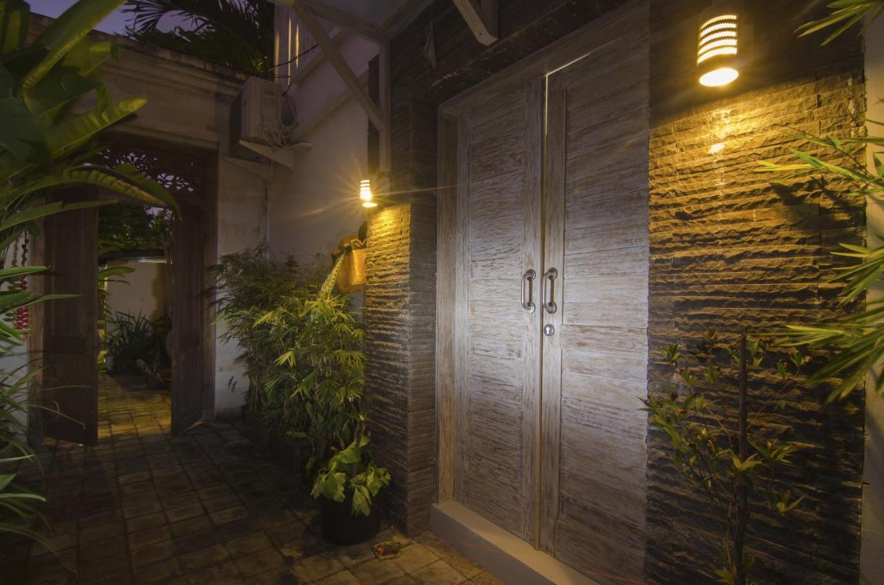 Villa Maya Seminyak Exterior photo